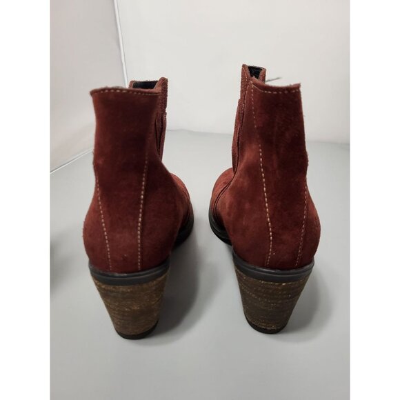 Taos Dillie Wine Suede Exposed Zipper Booties Ankle Boots EU 36 (US size 5-5.5) - Picture 5 of 7
